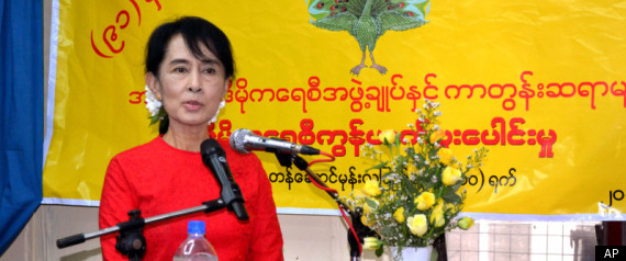 Myanmars Aung San Suu Kyi To Run In Parliamentary