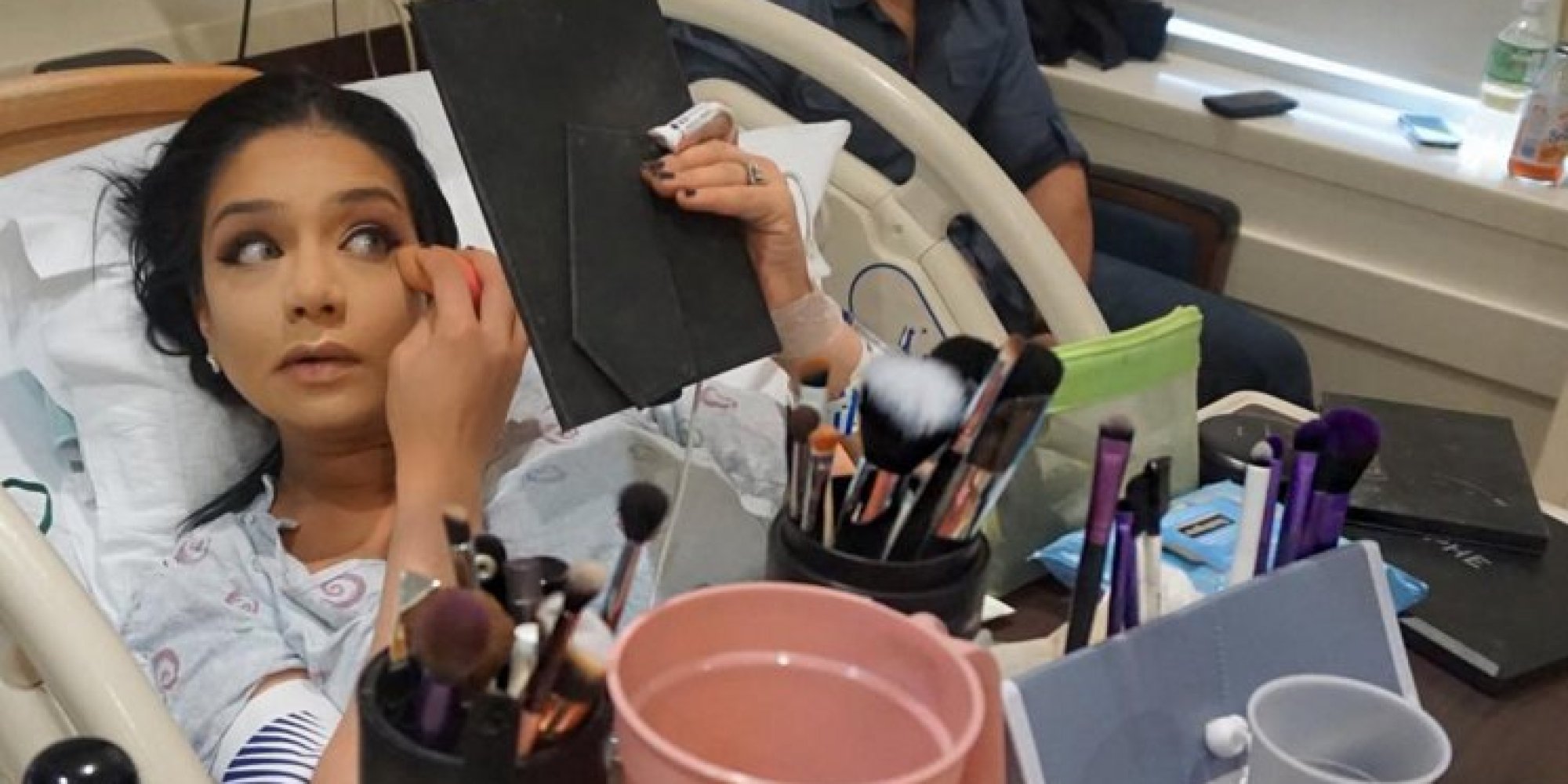 Woman Applies FullFace Makeup While In Labour