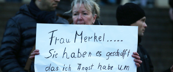 n-ANGST-MERKEL-large570.jpg