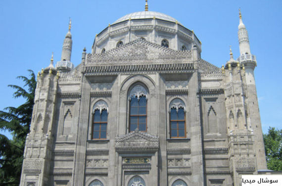 بالصور... أغرب 5 مساجد من حيث التصميم المعماري في إسطنبول O-MSJDFALYDSLTAN-570