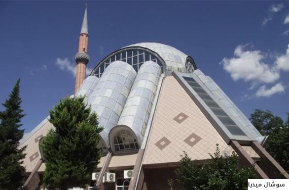 بالصور... أغرب 5 مساجد من حيث التصميم المعماري في إسطنبول O-JAM-570