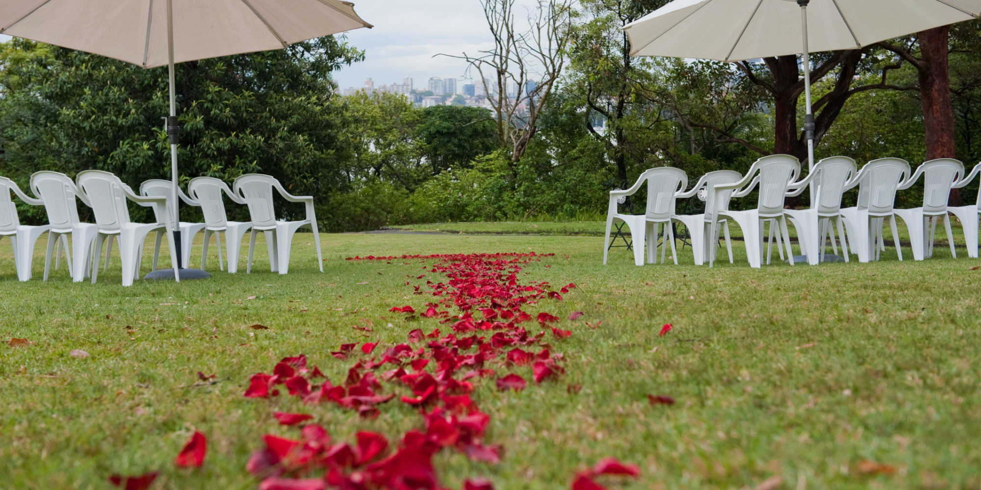 10 Tips for Planning the Perfect Backyard Wedding | HuffPost
