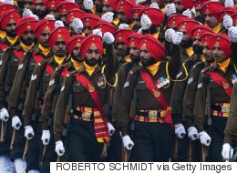 American Sikhs File Lawsuit Demanding That Turbans Be  Allowed In Army