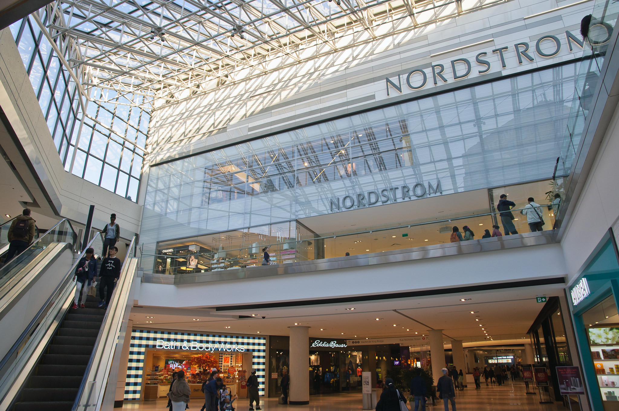 rideau centre ottawa