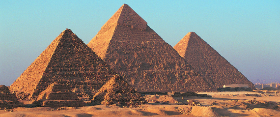 PYRAMIDES