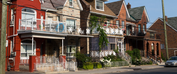 HOUSES TORONTO