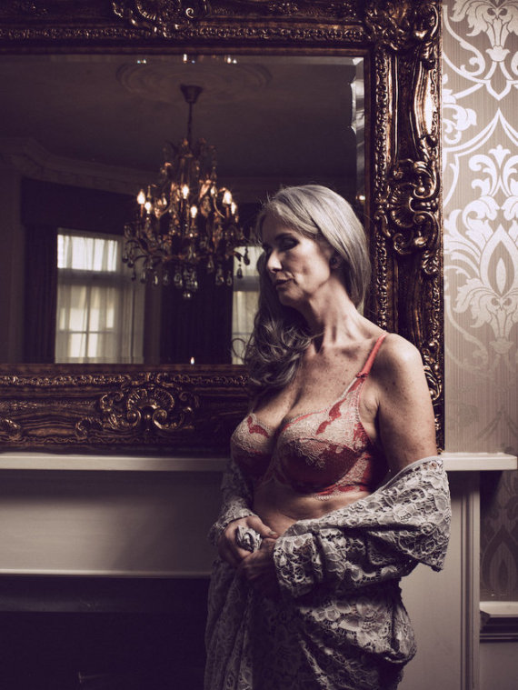 nicola griffin mannequin photo