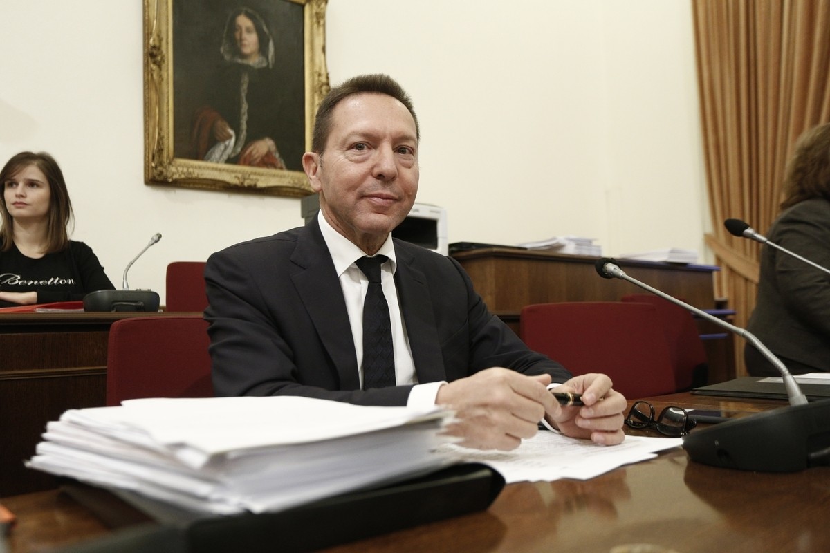 stournaras
