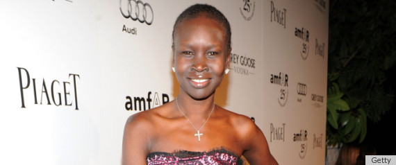 Alek Wek Models Eating