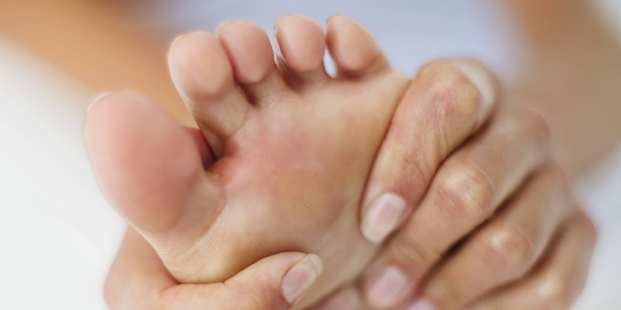 What Causes Pain In Toes And Feet At Night