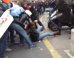 VIDÉO. Des intermittents gazés par la police devant le théâtre de l'Odéon