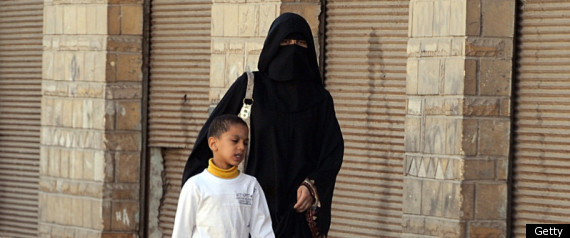 Saudi Report Women Driving