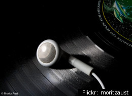 Are iPods Causing Permanent Hearing Damage? Students Investigate 