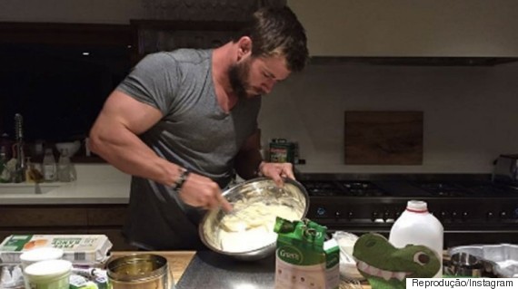 chris hemsworth