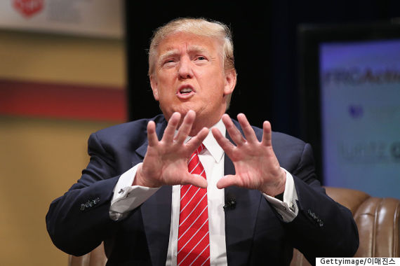 donald trump hands