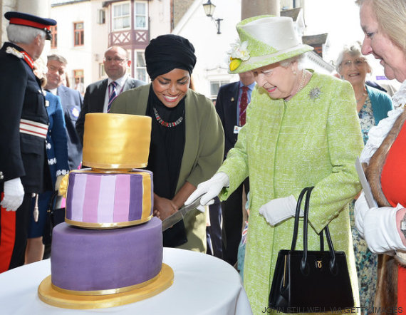 queen cake 90