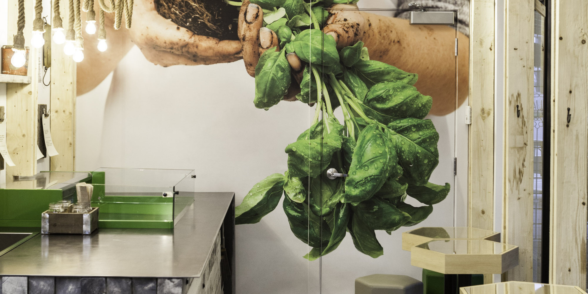La serre : un comptoir santé et signé par le laurie raphaël