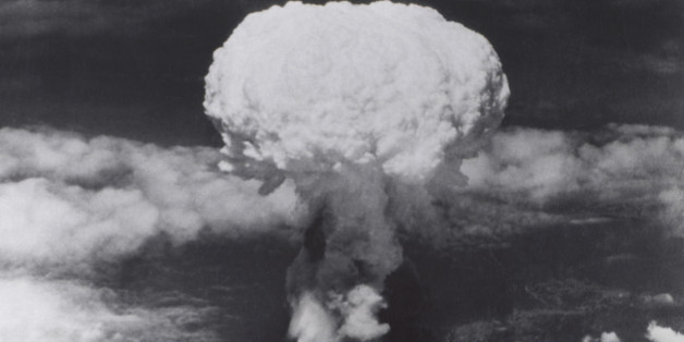 Images Obama Should Use His Hiroshima Trip to Reflect on a Nuclear-Free World | HuffPost 1 hiroshima Images Obama Should Use His Hiroshima Trip to Reflect on a Nuclear-Free World | HuffPost 1 Barack Obama