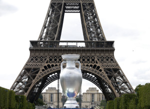 Eiffel Tower Euro