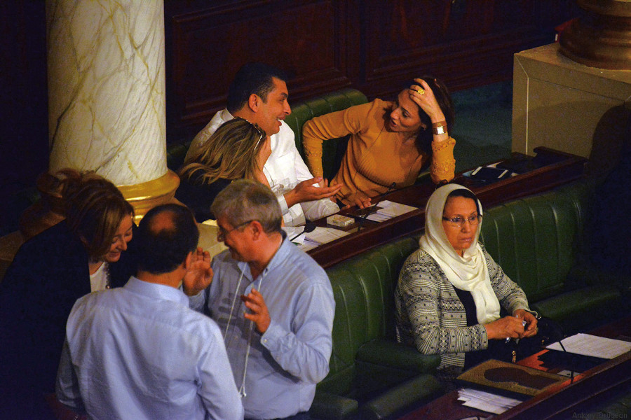 députés discussion