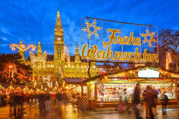 vienna austria city night