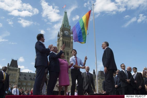 o-TRUDEAU-PRIDE-FLAG-570.jpg?16