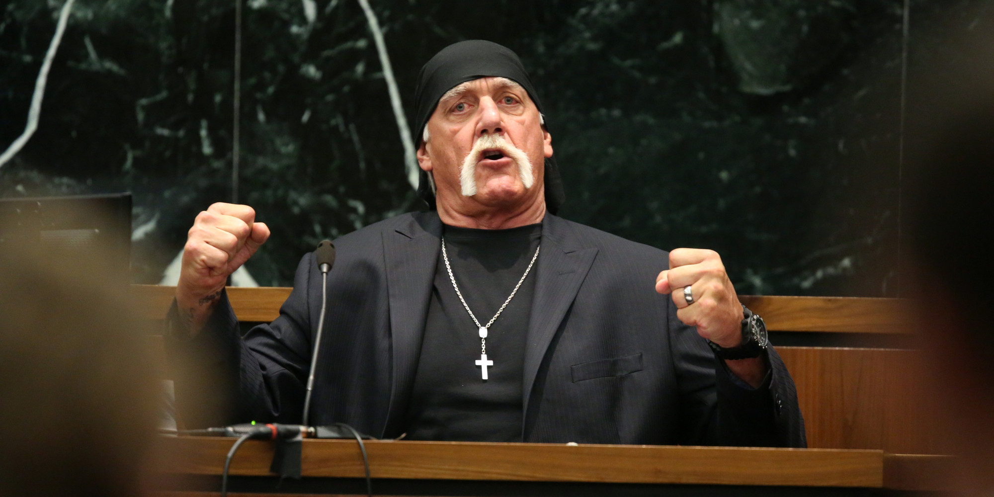 Hogan World Facebook Hogan World Facebook