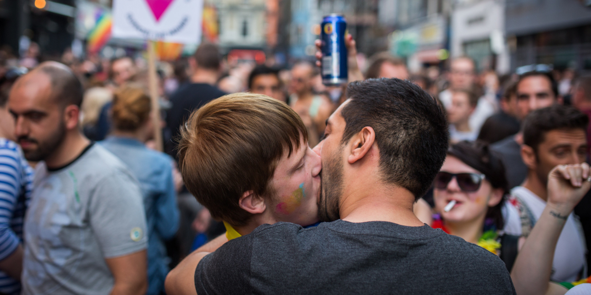 Gay Men Kissing In Public 82