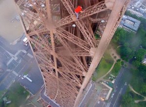 Daredevils Russes Tour Eiffel
