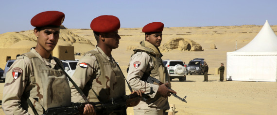 مقتل 6 جنود مصريين على الحدود مع ليبيا
