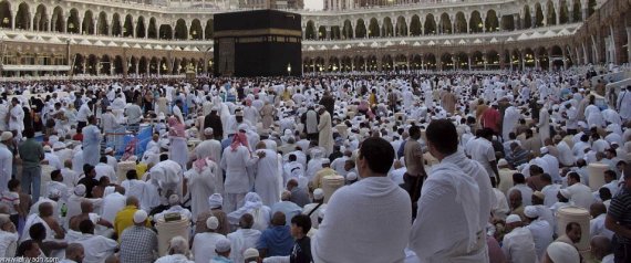 إصابة 18 معتمراً بجروح جراء تدافعٍ في مكة والسلطات ترفع درجة الاستعداد