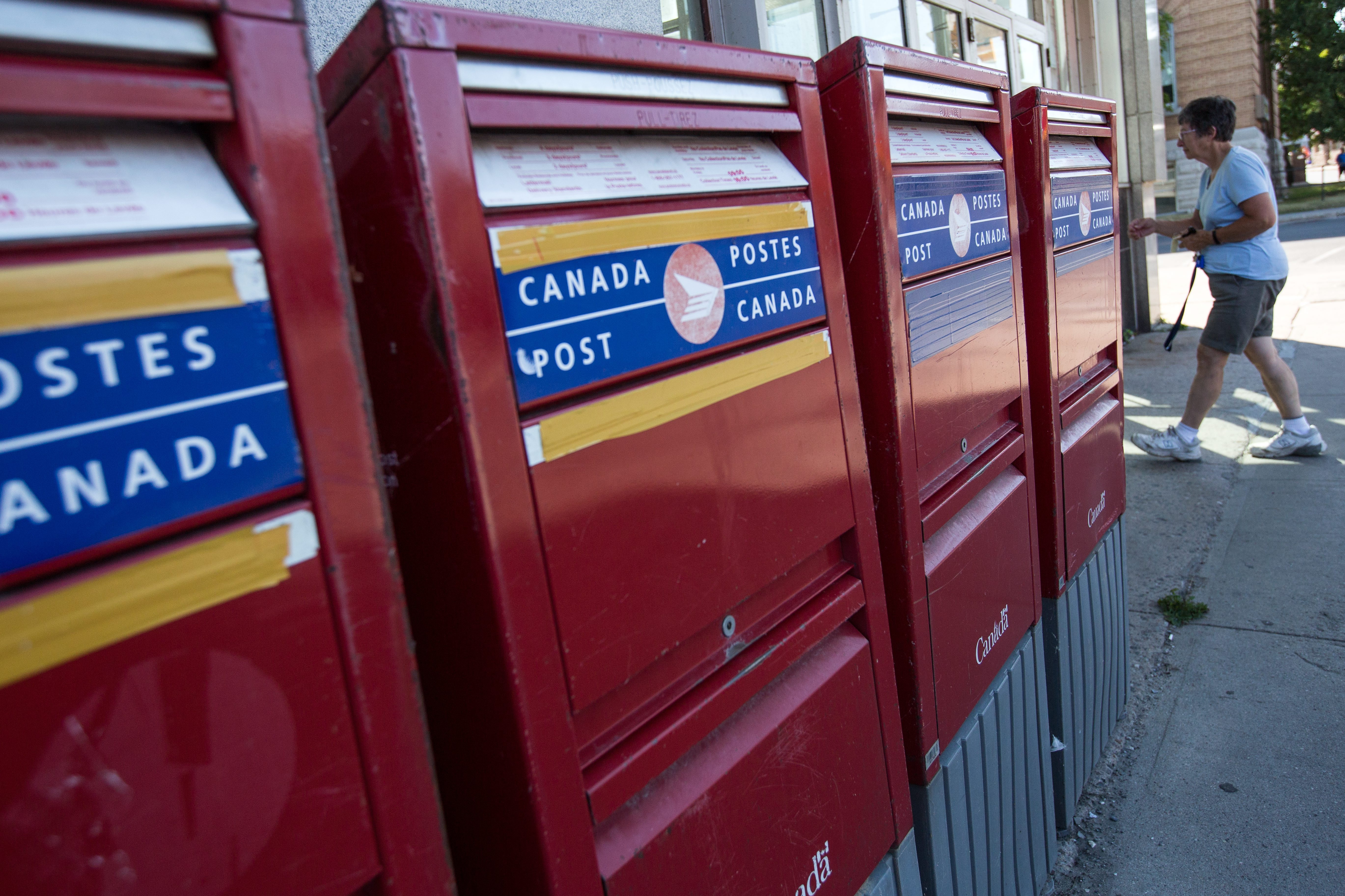 canada post