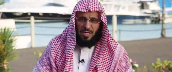 اتهموه بالتأثر بالإخوان أو الشيعة.. عائض القرني: أستغفر الله وأعتذر لكم عن انتقاد "معاوية"