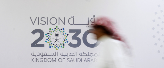 وداعاً أوروبا.. أسعار النفط تجبر السعوديين على قضاء الإجازات تحت شمس المنطقة الحارة