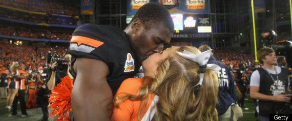 Justin Blackmon Cheerleader Kiss