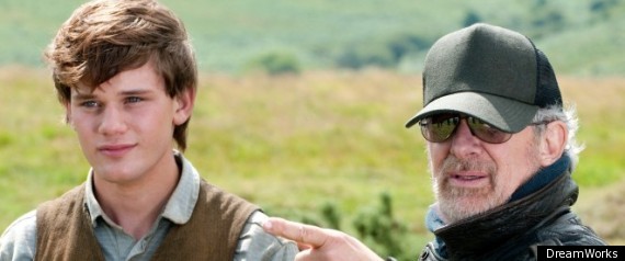 Steven Spielberg honours the dead in 'War Horse' Steven Spielberg honours the dead in 'War Horse'