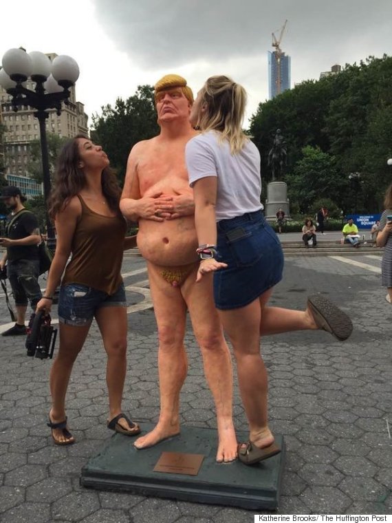 naked trump statue