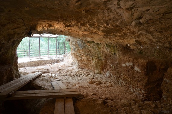 cueva de las teixoneres