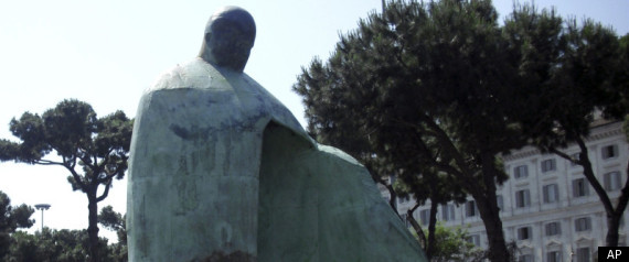John Paul Statue