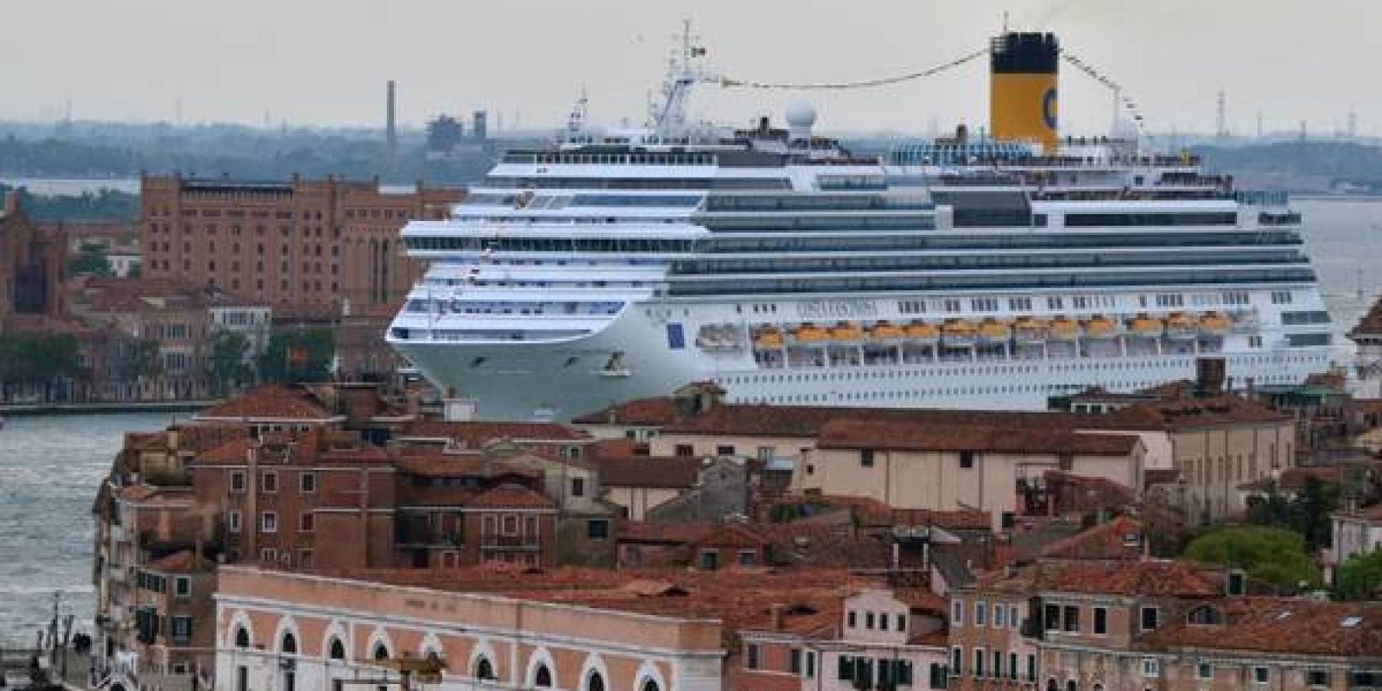 Com'è triste Venezia (con le grandi navi) | Giulio Marcon - L'Huffington Post