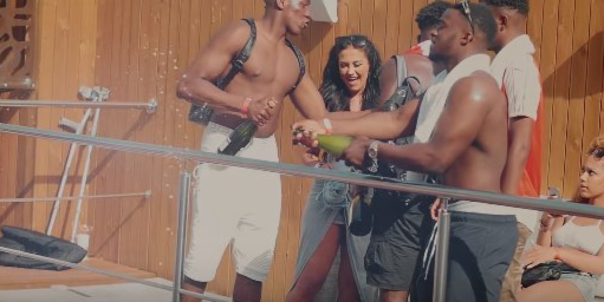 Mariage annulé, alcool et string Victoria\u0027s Secret Le clip tourné à Marrakech qui agite Twitter