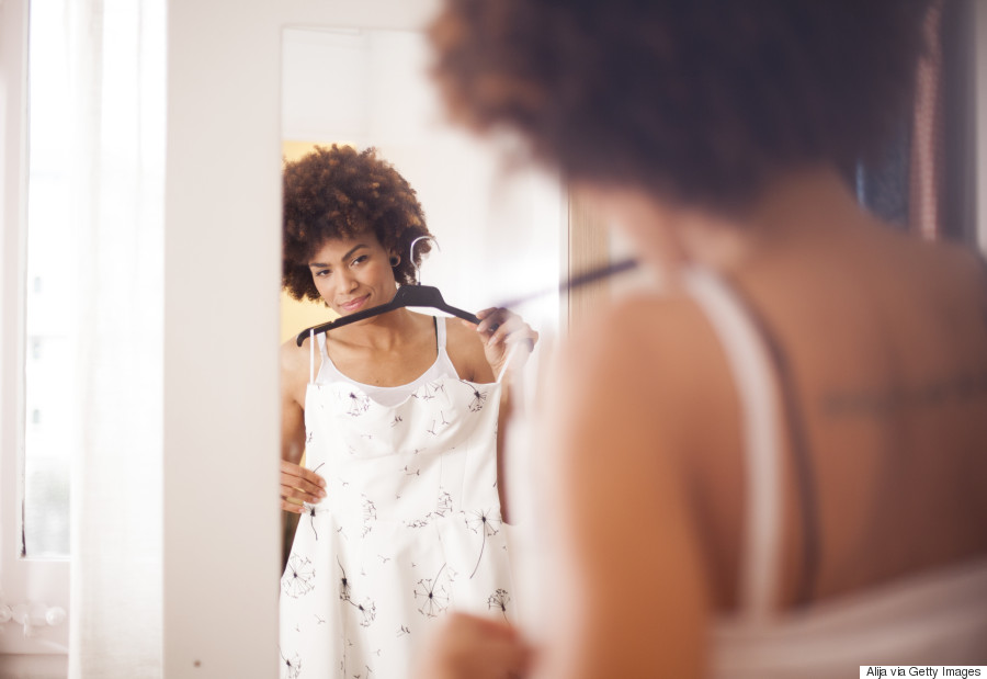 woman shopping mirror