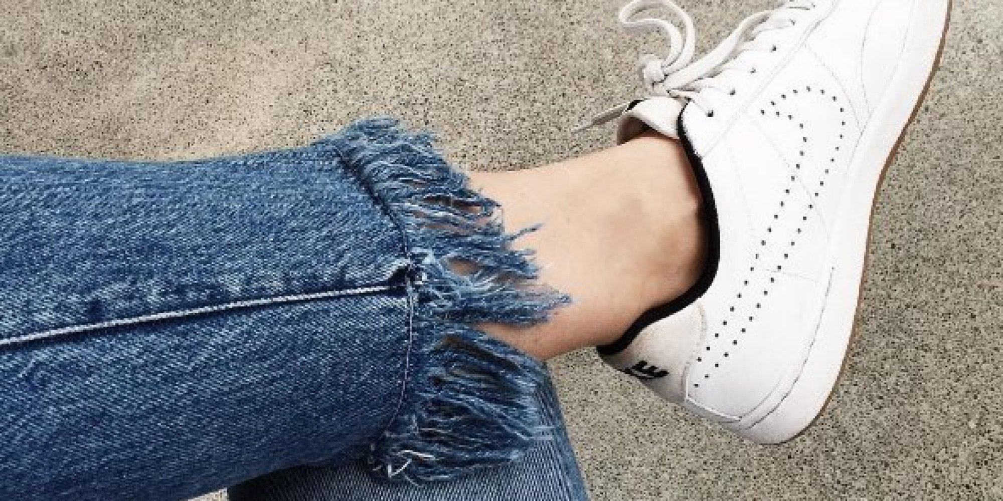 diy-frayed-jeans-how-to-fray-your-denim-into-fringed-hem-perfection