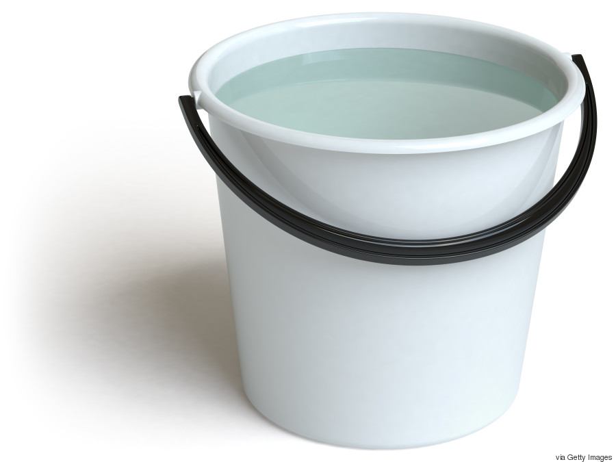 How To Unshrink Your Clothes With 3 Simple Ingredients