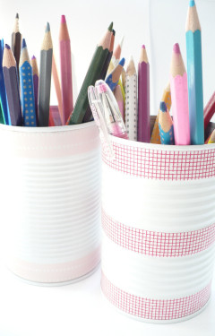 Craft Of The Day: Tin Can Pencil Holders