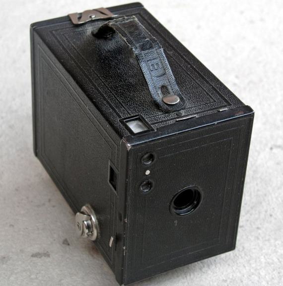 من الصندوق المظلم إلى كاميرا هاتفك.. هكذا تطورت تكنولوجيا التصوير على مدار التاريخ O-CAMERA-570