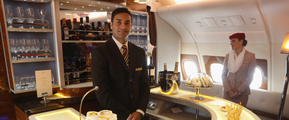 دولار مقابل تذكرة لشخص واحد.. n-BUSINESS-CLASS-PLA