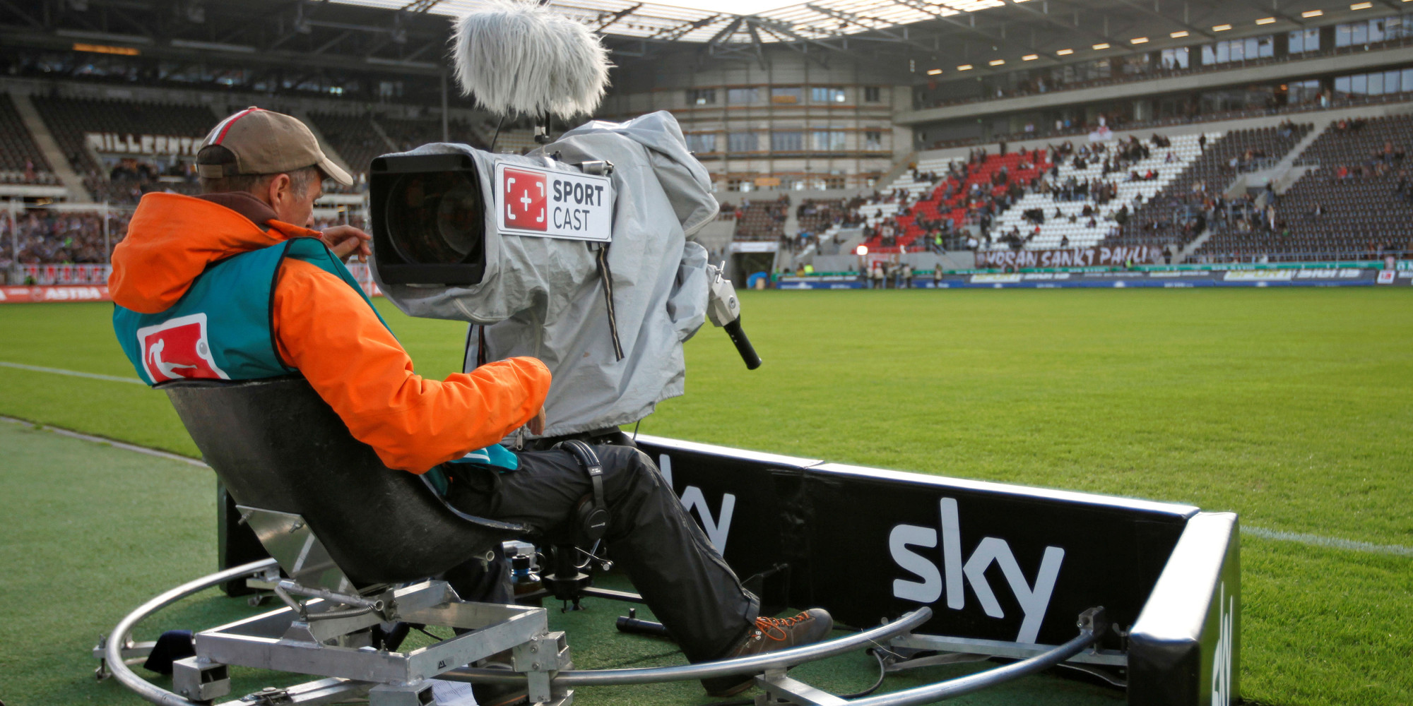 St. Pauli 1. FCN im LiveStream So seht ihr die 2. Bundesliga kostenlos online Video