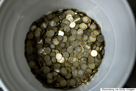 venezuelans cash