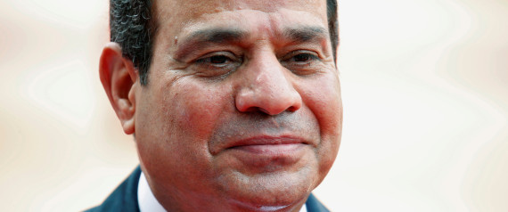 السيسي يصدر عفواً عن 82 معتقلاً سياسياً أبرزهم إسلام البحيري